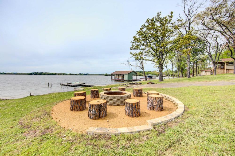 Mineola Lake House with Dock and Fire Pit!